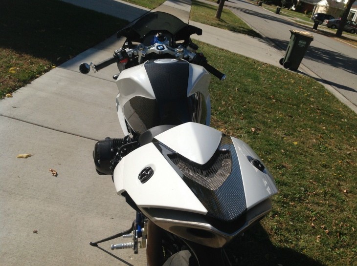 20151111 2008 bmw hp2 sport rear