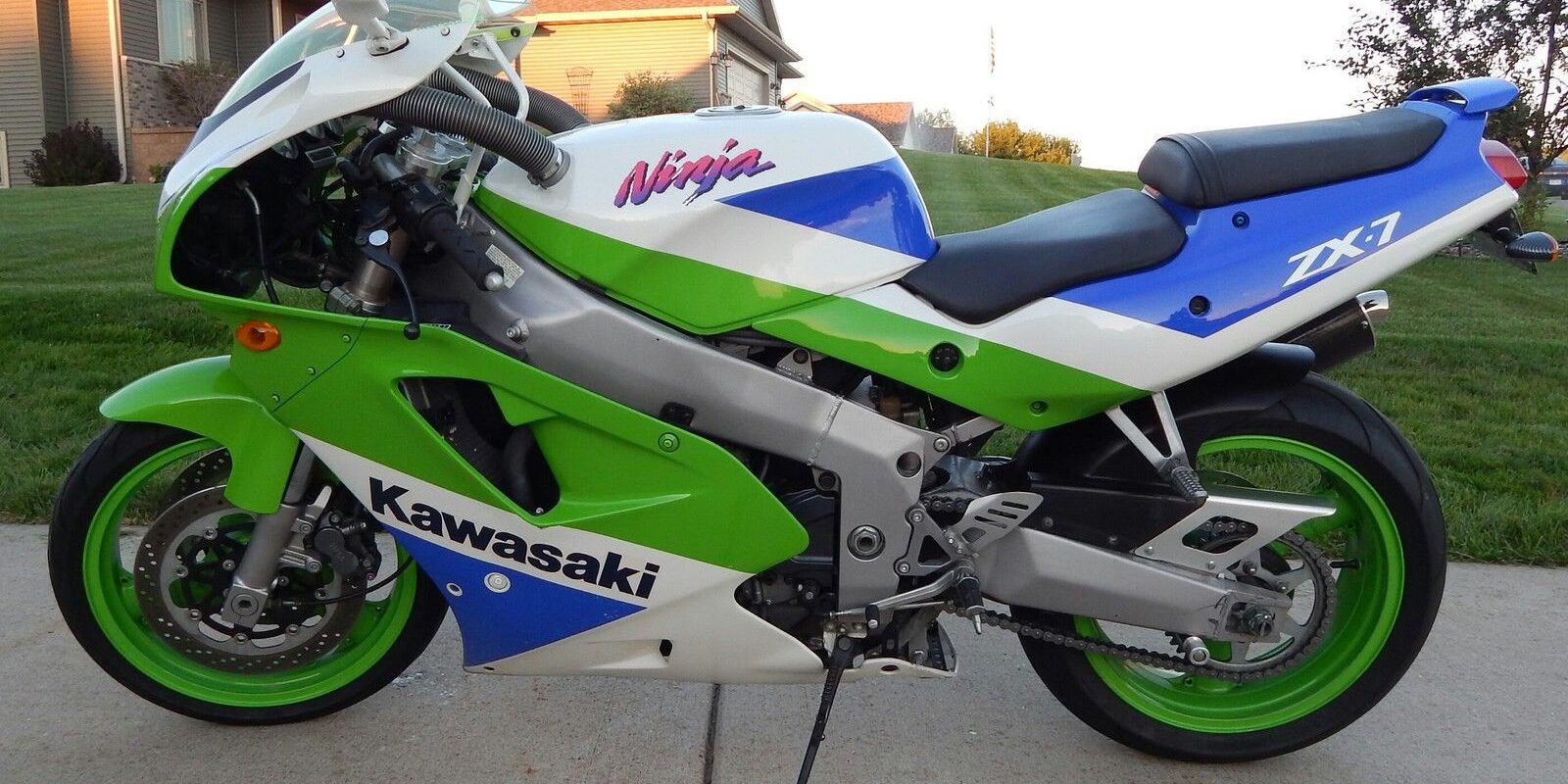 Ninja Survivor 1992 Kawasaki ZX 7R Rare SportBikesForSale