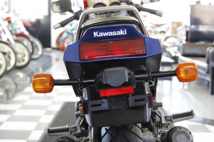 20160130 1986 kawasaki ninja 600r rear