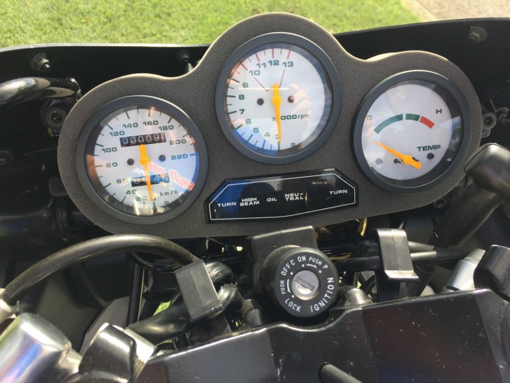 20160201 1985 suzuki rg500 binnacle