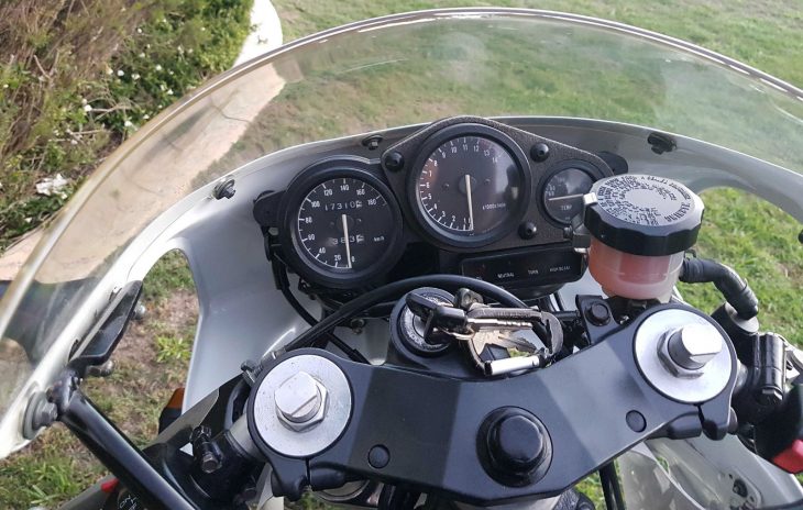 1992 Yamaha TZR250R Dash