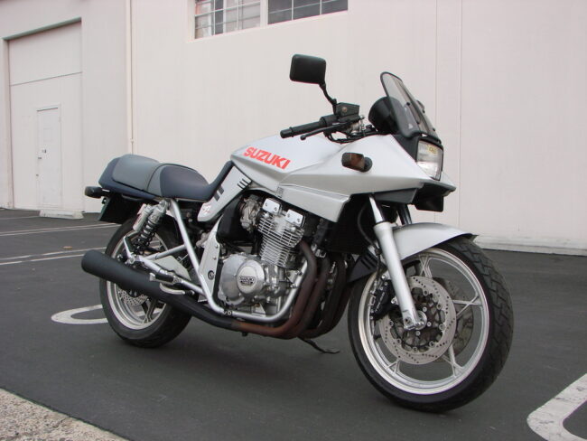 1999 Suzuki Katana 400 R Side Front