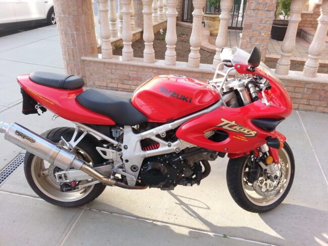 20160504 1997 suzuki tl1000s right