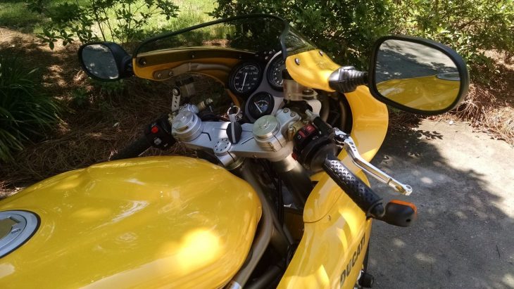 20160517 1999 ducati 750 ss right grip