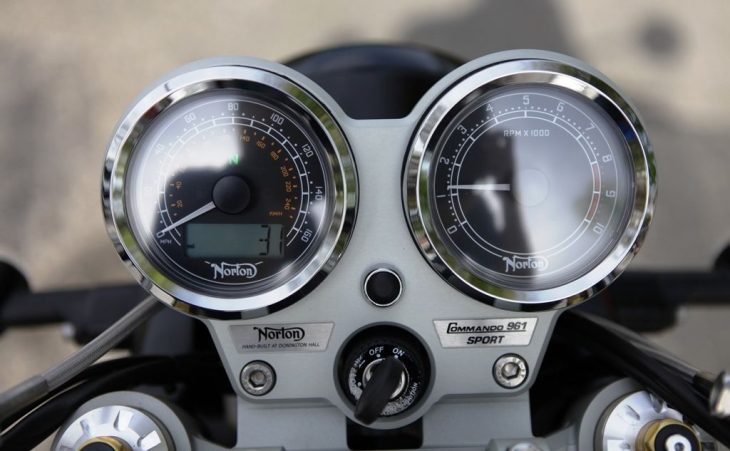 2015 Norton Commando 961 Clocks