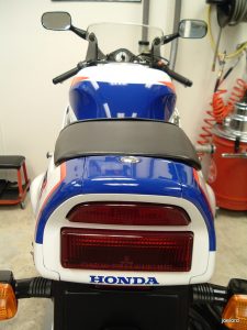 20160619 1993 honda cbr900rr rear