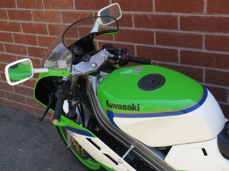 1988 Kawasaki KR1 Cockpit