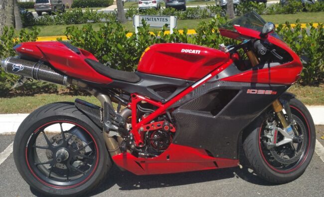 20160706 2007 ducati 1098s right