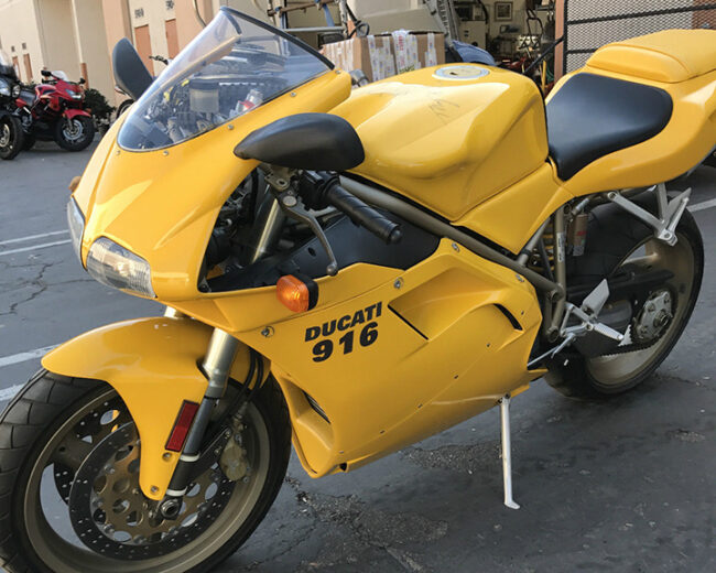 1998-ducati-916-l-front