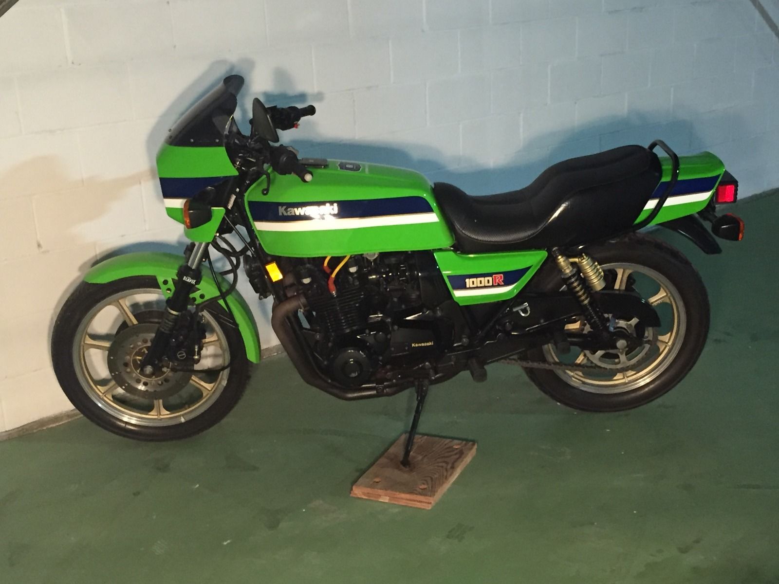 kawasaki kz1000r