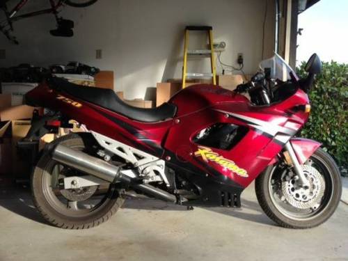 suzuki katana 750 gas tank