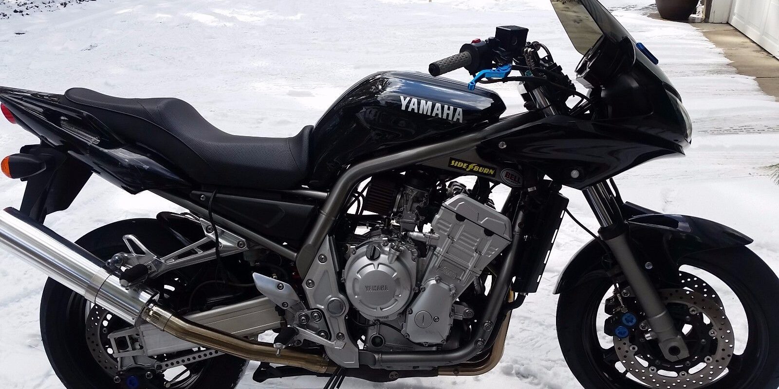 20170320 2001 yamaha fz1 right