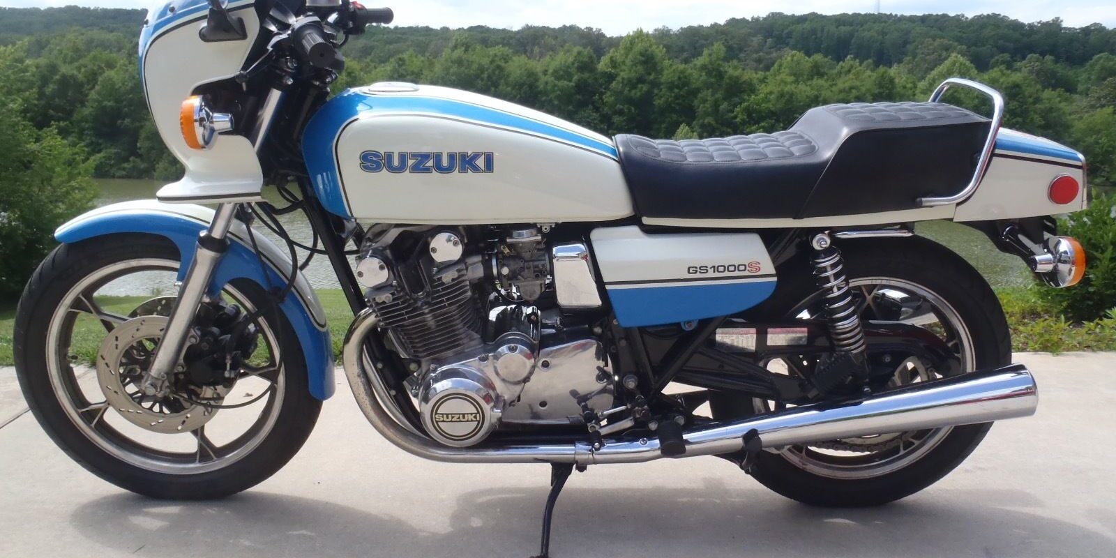 GS1000S_1