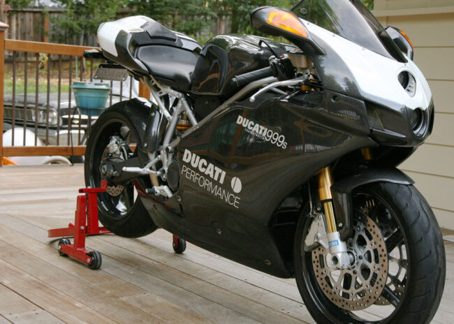 20170616 2003 ducati 999s right front