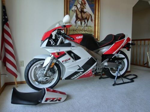 Bike Of The Decade 1992 Yamaha Fzr1000 Exup For Sale Rare Sportbikes For Sale