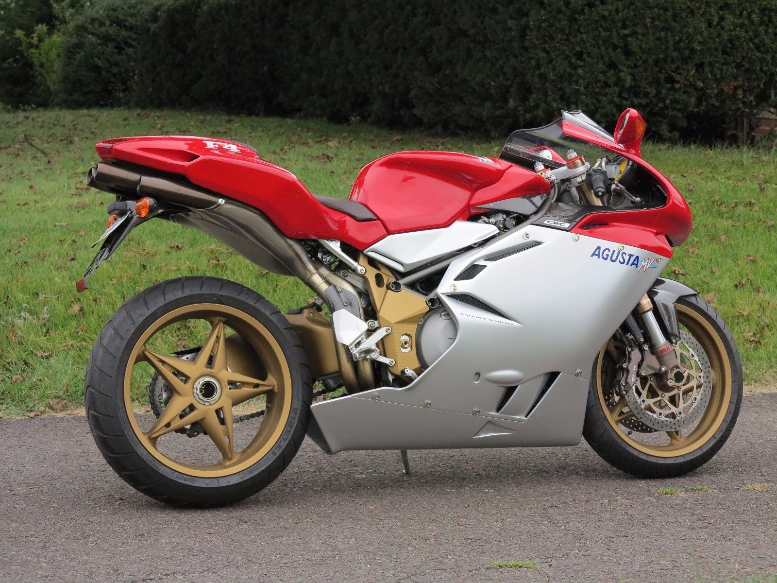 171024 2000 mv agusta f4 750 oro right rear - Rare SportBikesForSale