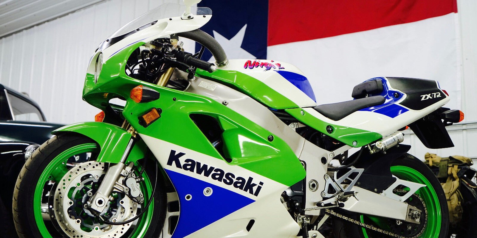 Mean and Very Green: 1991 Kawasaki ZX-7R K1 for Sale - Rare 