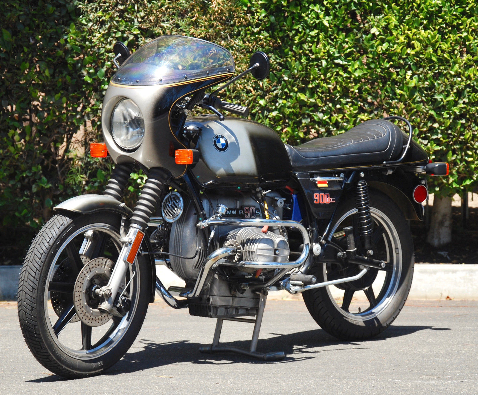 The Venerable - 1976 BMW R90S - Rare SportBikesForSale