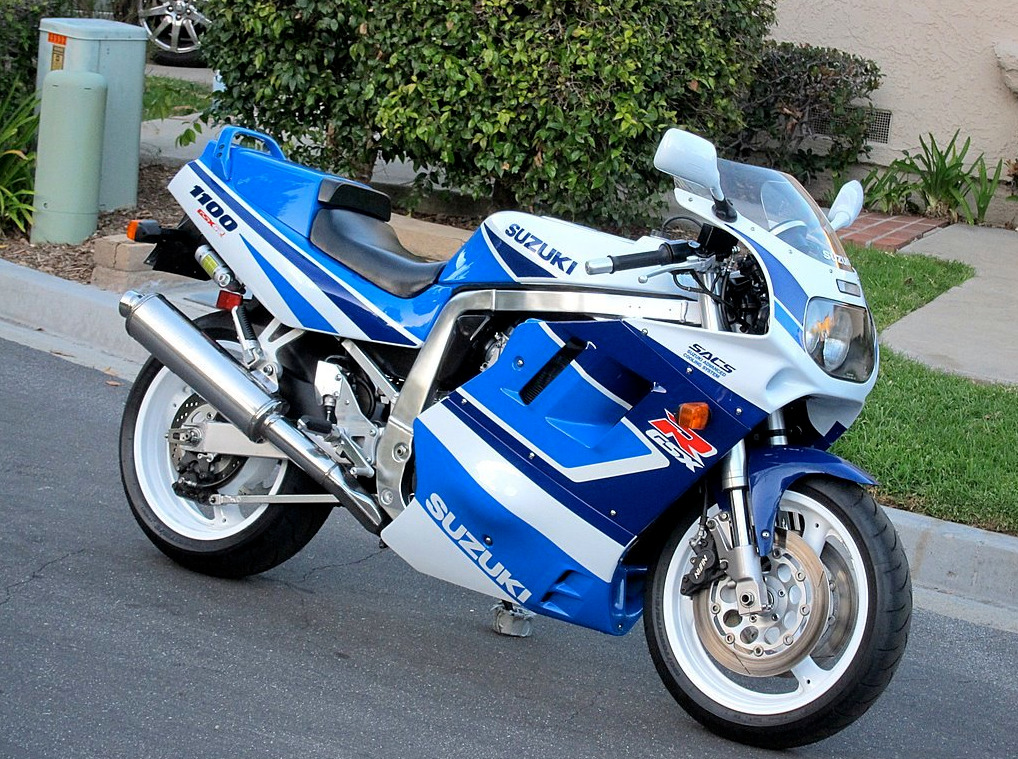 1991 Suzuki GSX-R1100 R Front2 - Rare SportBikesForSale