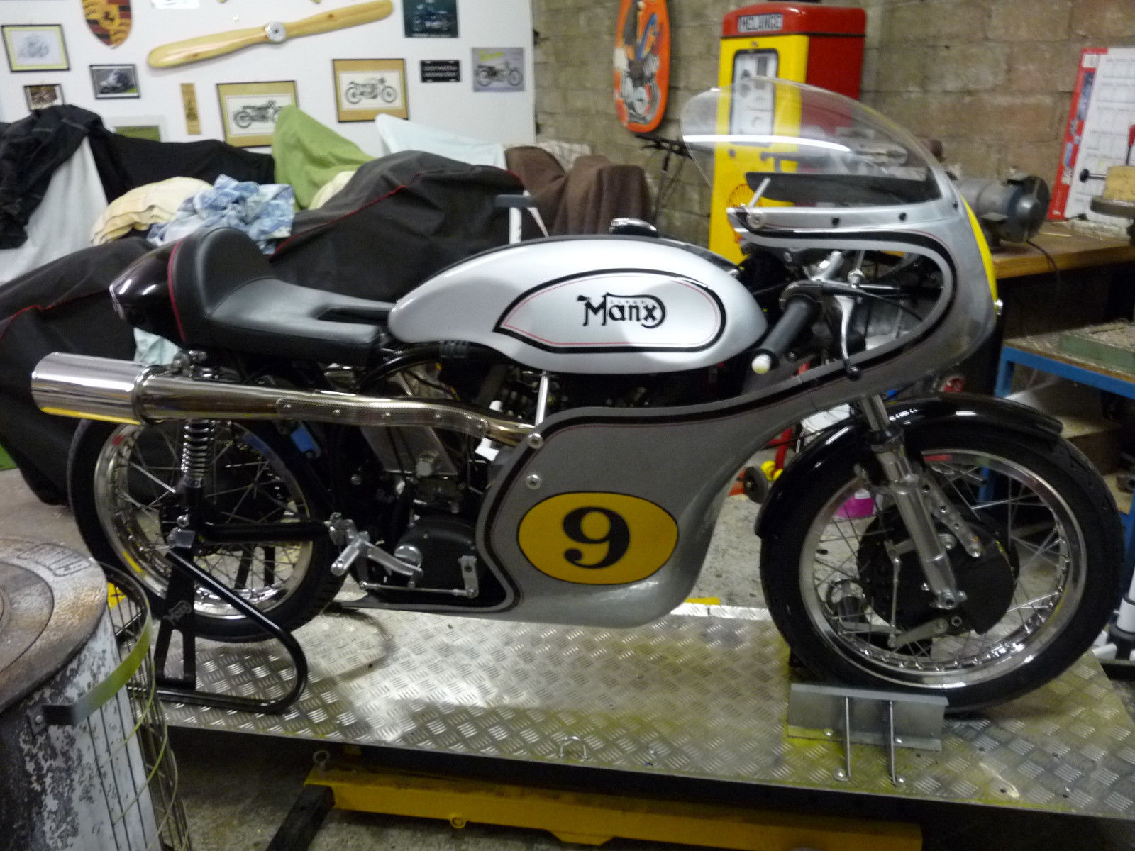 norton manx