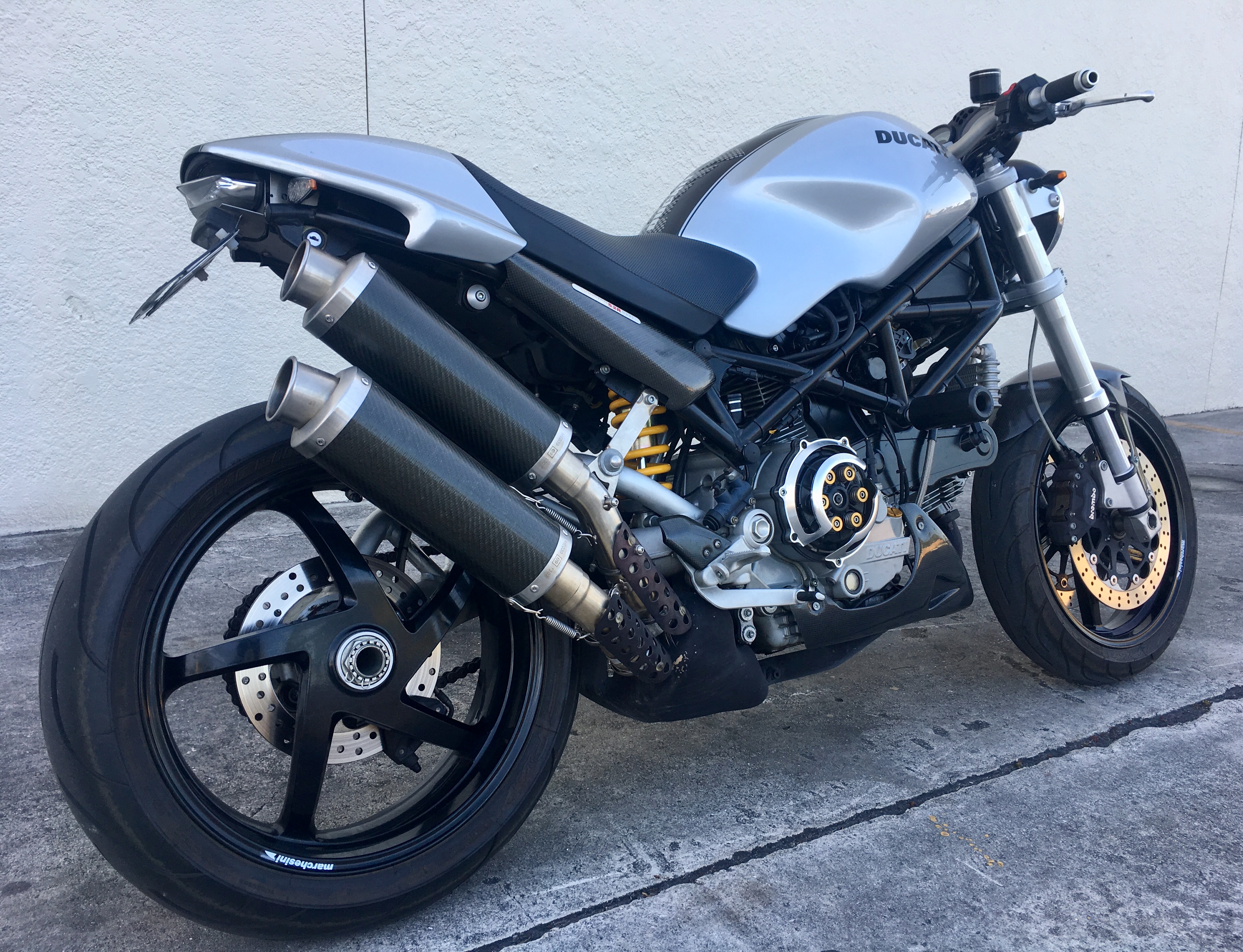 2006 ducati monster s2r 1000