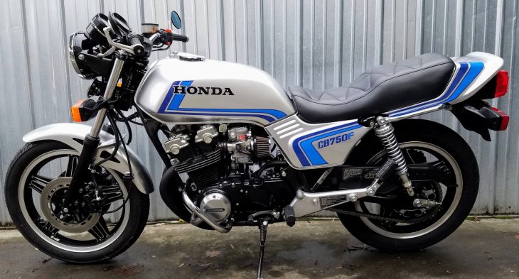 Honda cb750f super sport