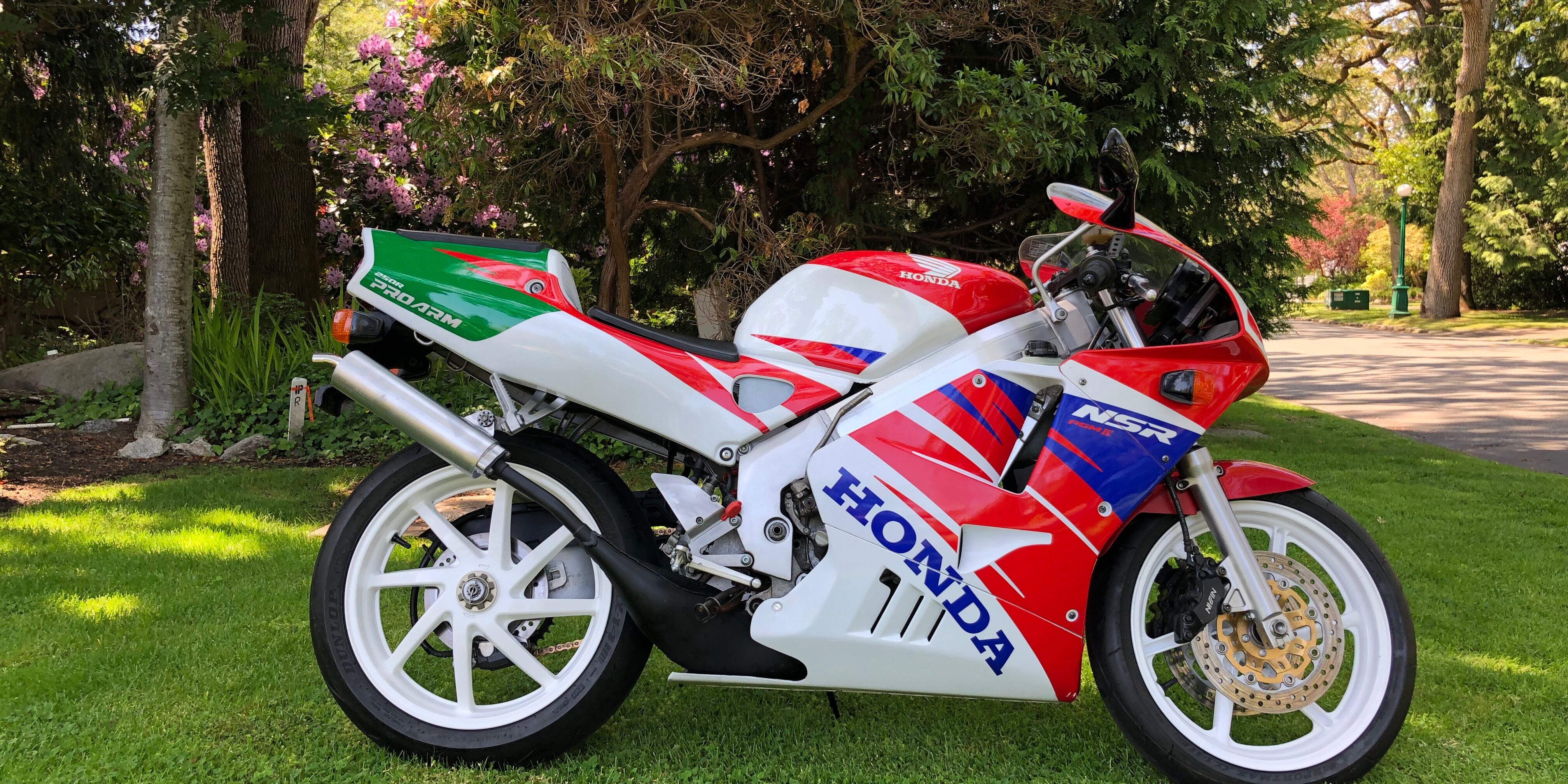 Featured Listing: 1994 Honda NSR250R MC28 for Sale - Rare