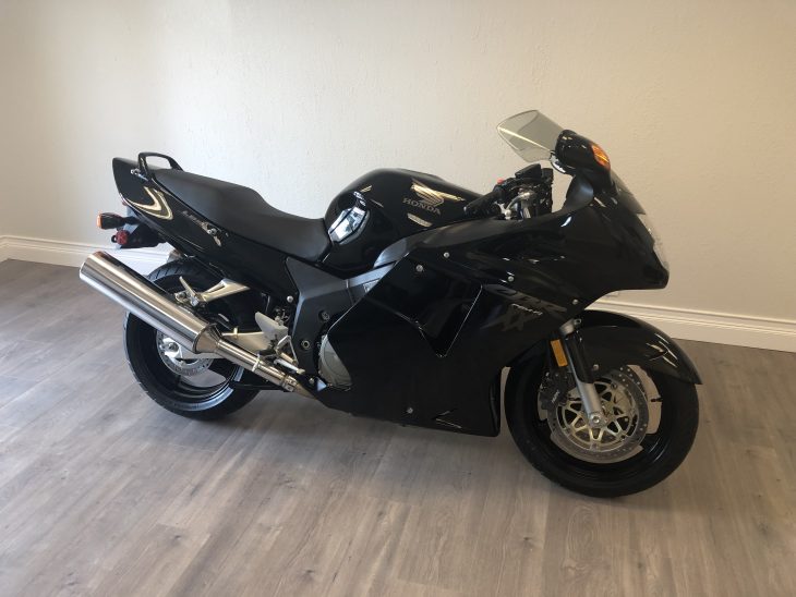 Honda cbr 1100 super on sale blackbird for sale