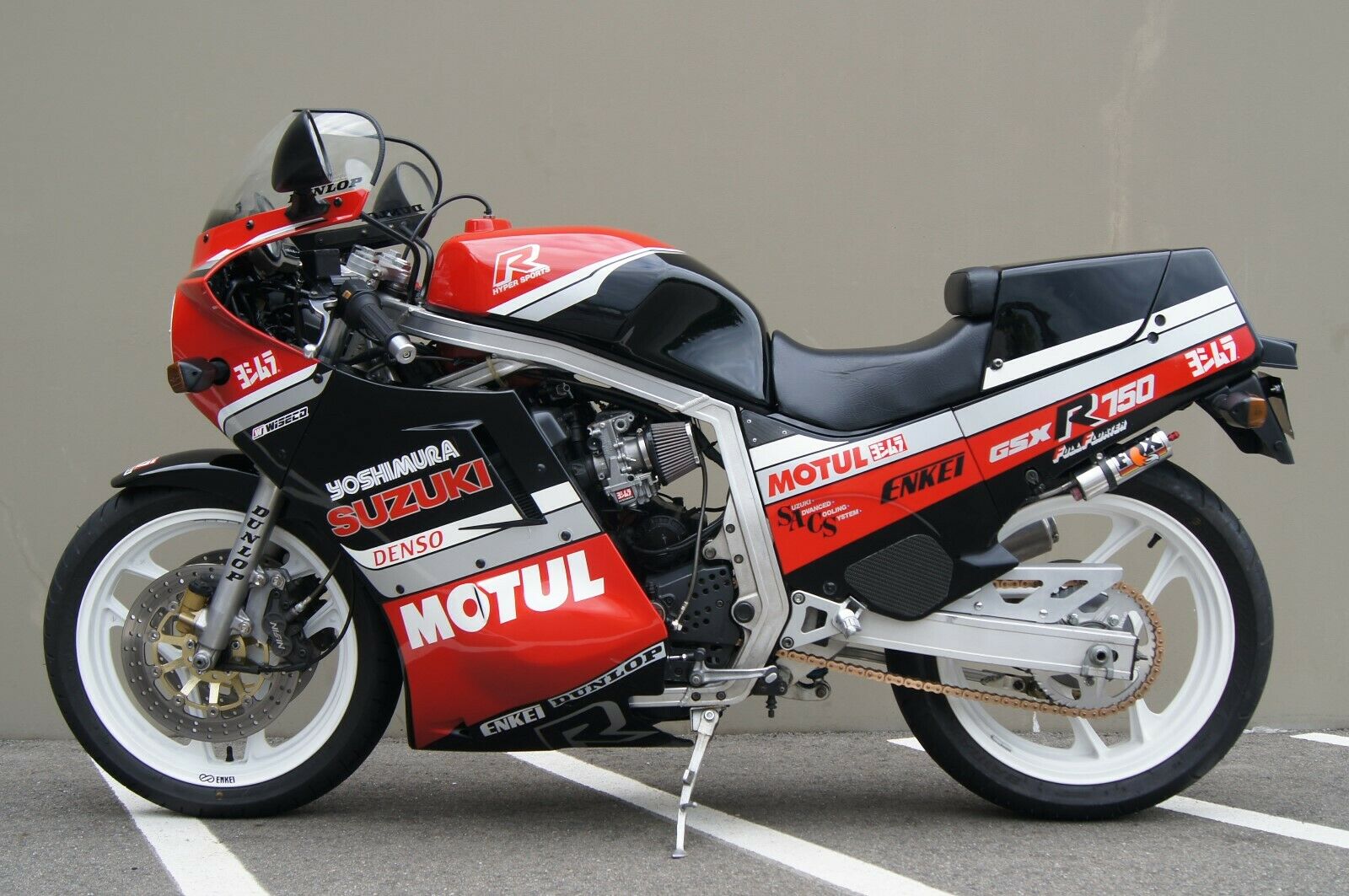 Сузуки gsx r750