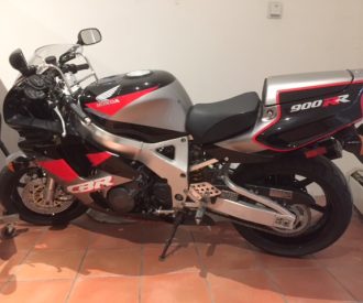 Featured Listing: 1993 Honda CBR900RR