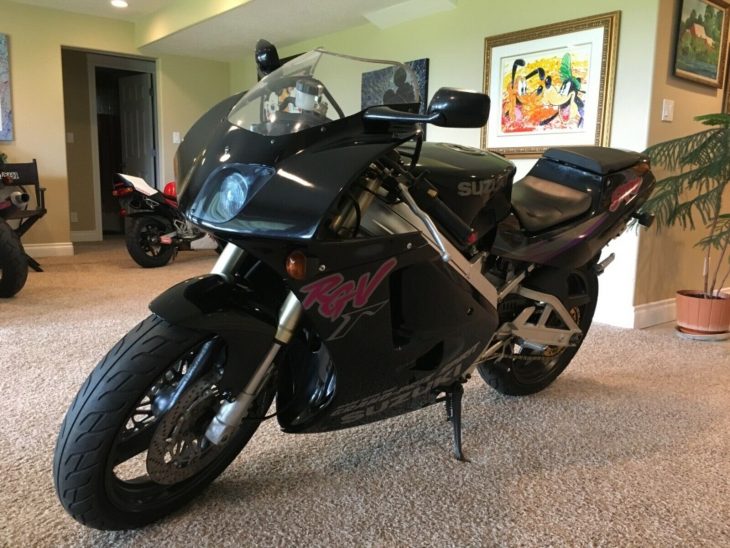 Tastefully Modified Smoker: 1993 Suzuki RGV250Γ VJ22 for Sale