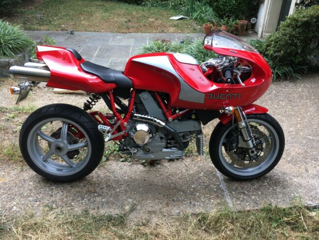20191024 2002 ducati mh900e right outdoor