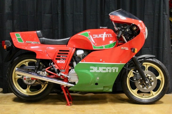 Well Presented:  1983 Ducati 900SS Mike Hailwood Replica