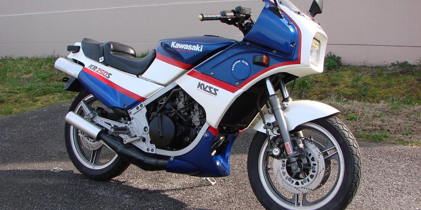 Red, white and smoky: 1985 Kawasaki KR250S - Rare SportBikesForSale