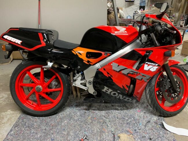20191127 1992 honda vfr400r nc30 right