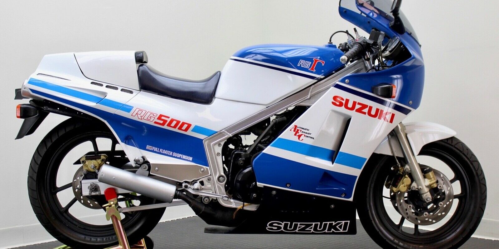 Chi Slamma Gamma - 1986 Suzuki RG500 - Rare SportBikesForSale