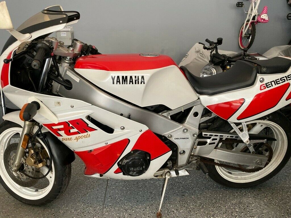 yamaha small sports bike