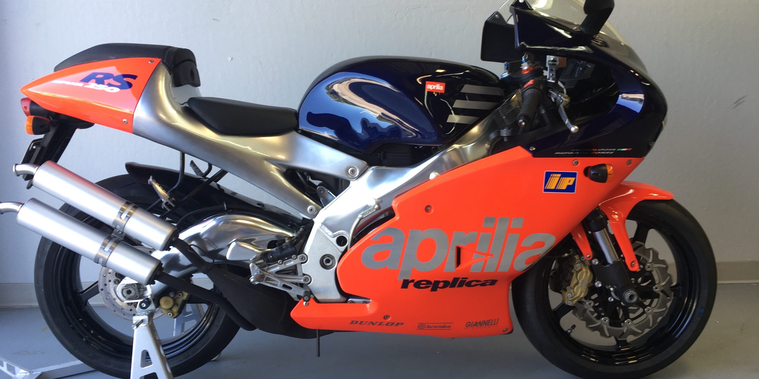 RS1