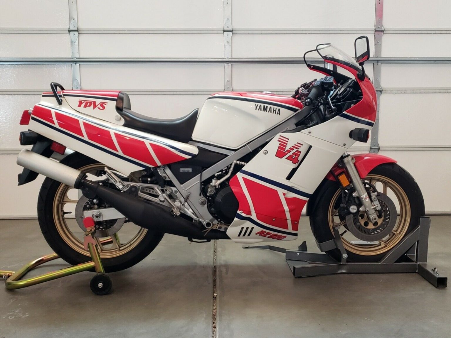 The Clean Side of Dirty: 1985 Yamaha RZ500 - Rare SportBikesForSale