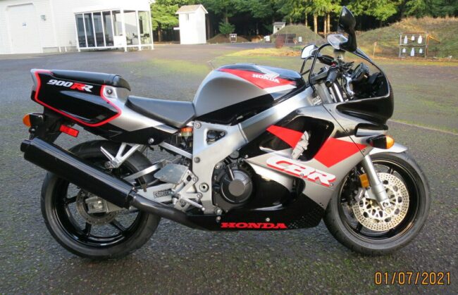 20210113 1993 honda cbr900rr right