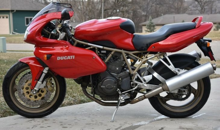 Digital Effect – 1999 Ducati 900SS/CR