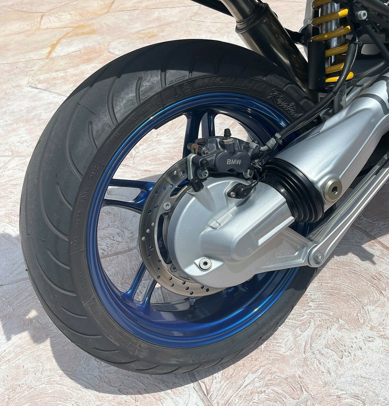 20210704 2004 bmw r1100s bcr right rear wheel - Rare SportBikesForSale