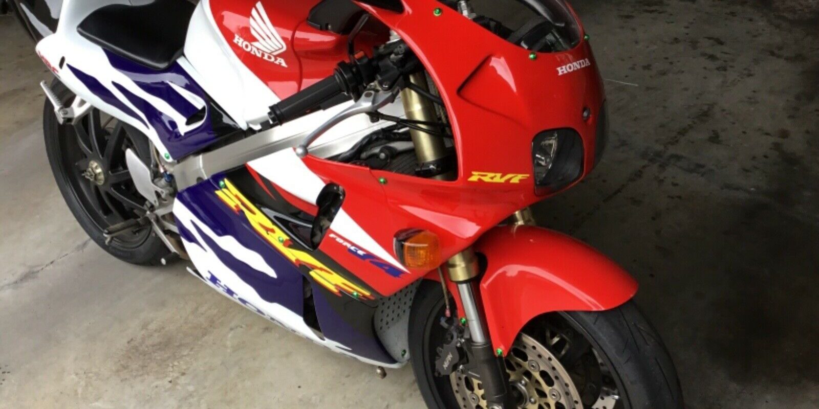 20211003 1996 honda rvf400r nc35 right front