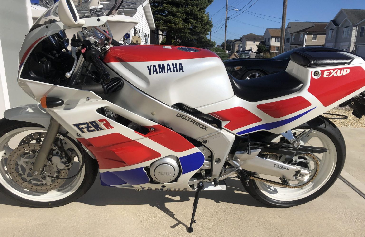 Featured Listing - 1989 Yamaha FZR400R - Rare SportBikesForSale