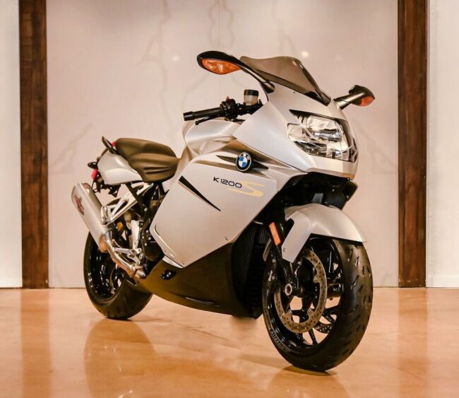 20220414 2007 bmw k1200s right front