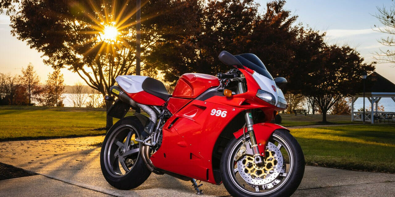 The Long & Short of It: 2000 Ducati 996 Monoposto - Rare 