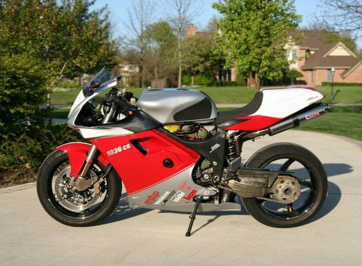 Gloriously Excessive:  Carbon Framed Ducati 996
