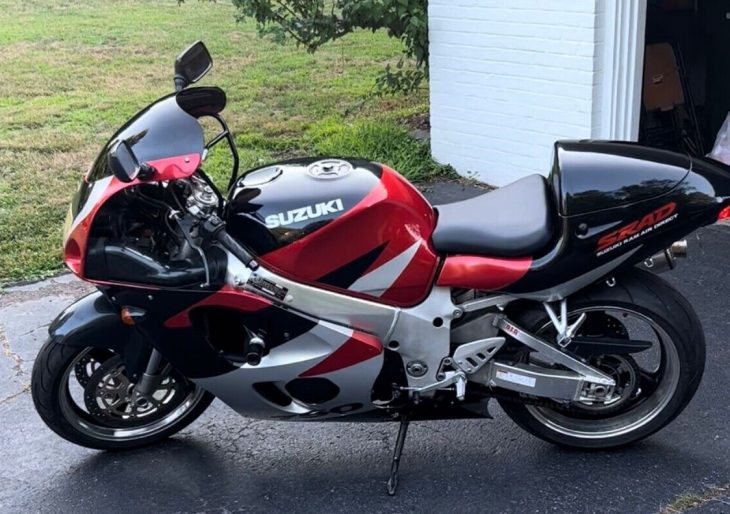 1998 Suzuki GSXR750 with Under 7,000 Miles ! Rare SportBikesForSale