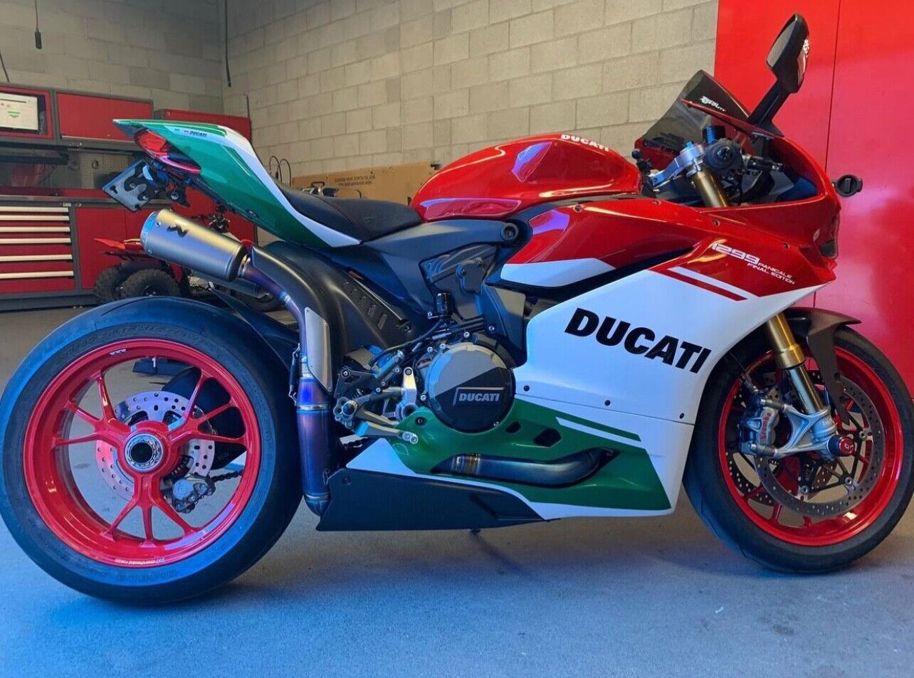 End Of An Era 2018 Ducati Panigale 1299 R Rare SportBikesForSale