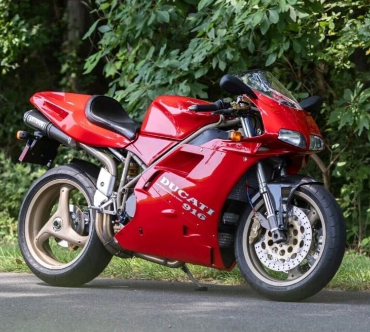Sweet 16 Again – 1997 Ducati 916
